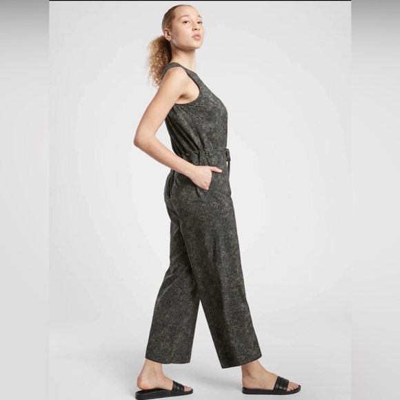 Athleta Topanga Printed Jumpsuit Viper Black Adjustable Waist Pockets Size S - Picture 2 of 8